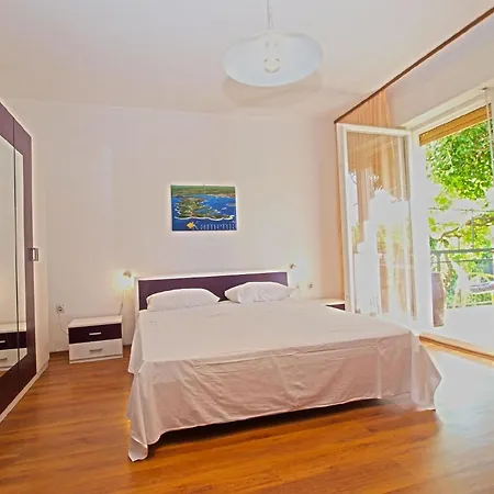 Fuer 12 Personen Ca 150 Qm In Banjole, Istrien Istrische Riviera Holiday home