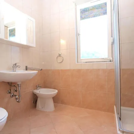 Fuer 12 Personen Ca 150 Qm In Banjole, Istrien Istrische Riviera Banjole