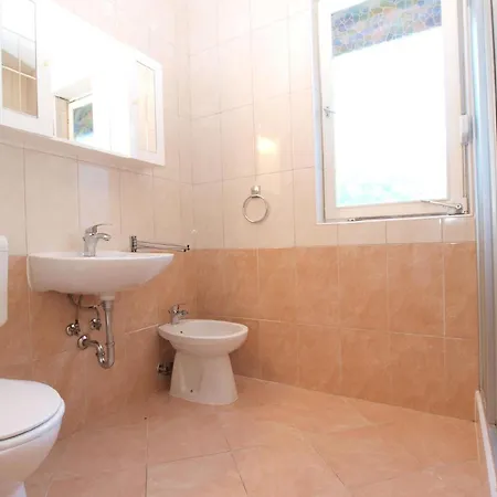 Holiday home Fuer 12 Personen Ca 150 Qm In Banjole, Istrien Istrische Riviera